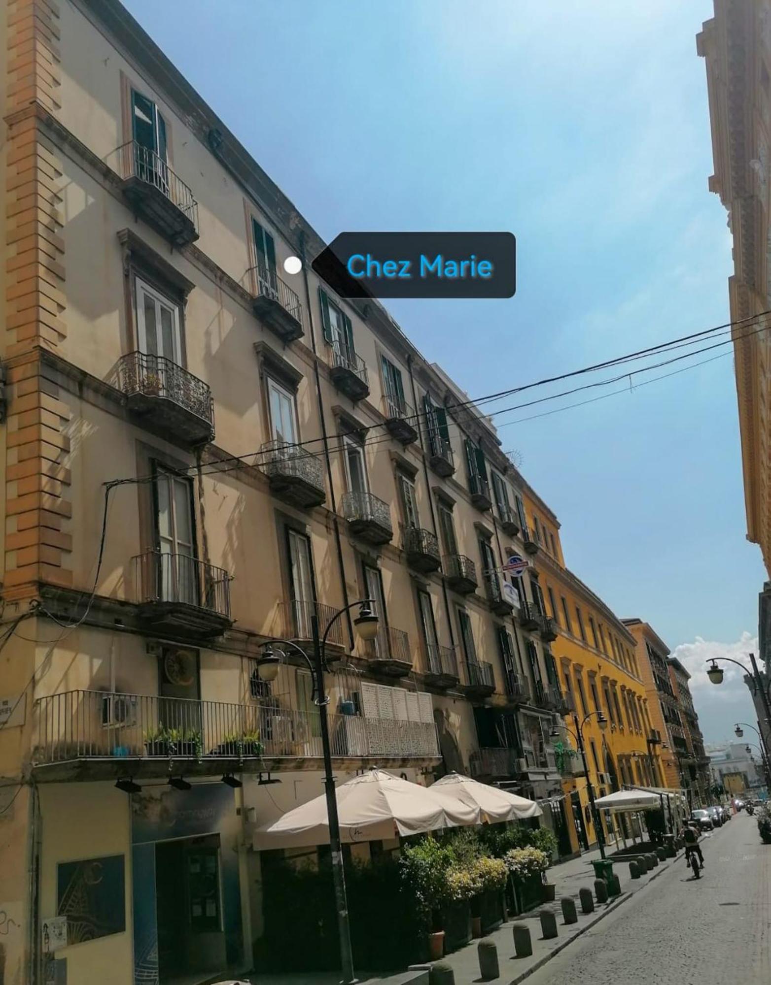 Апартаменти Chez Marie Napoli Екстер'єр фото